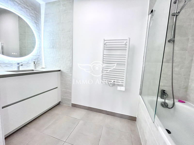 Appartement - 66 m² - 3 pièces