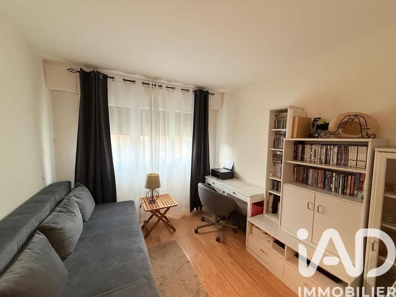 Appartement - 110 m² - 6 pièces