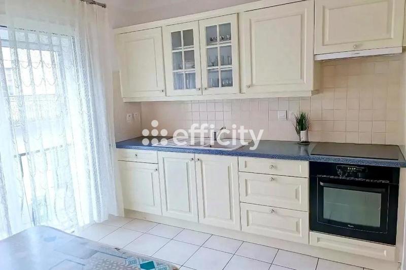 Maison de ville - 139 m² - 7 pièces