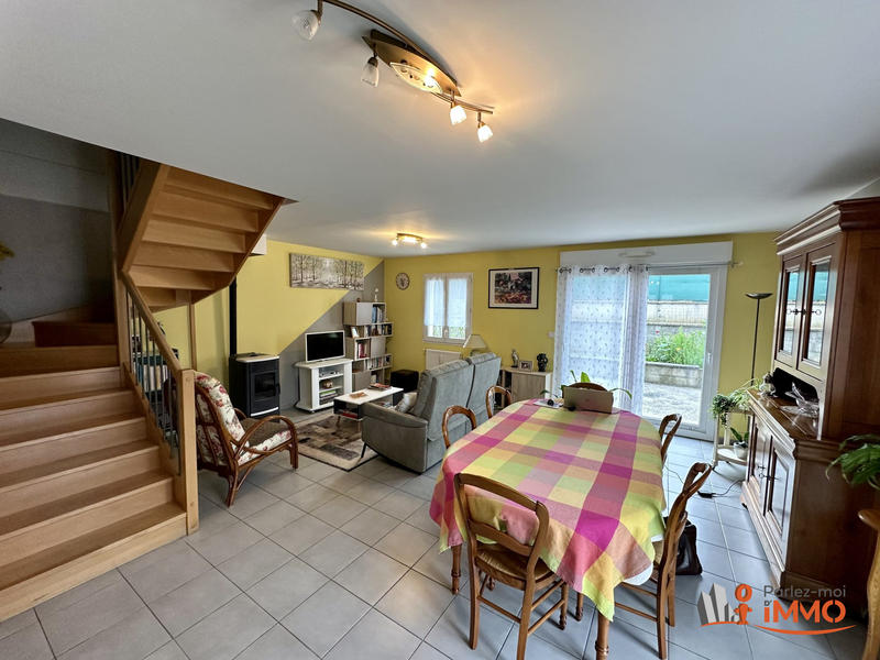 Maison - 90 m² - 4 pièces