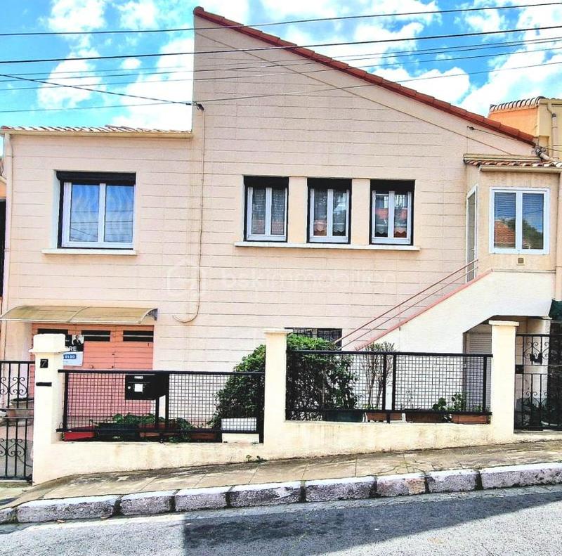 Maison de ville - 95 m² - 6 pièces