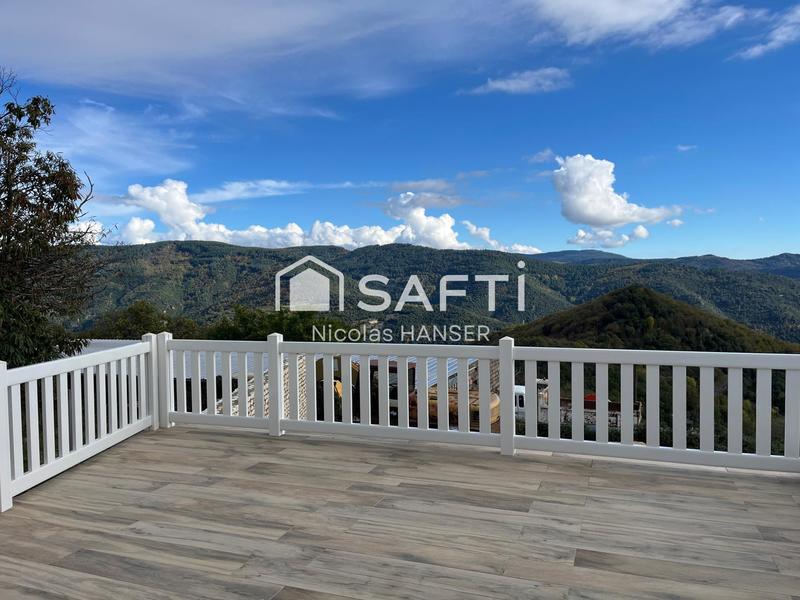 Maison - 717 m² - 21 pièces