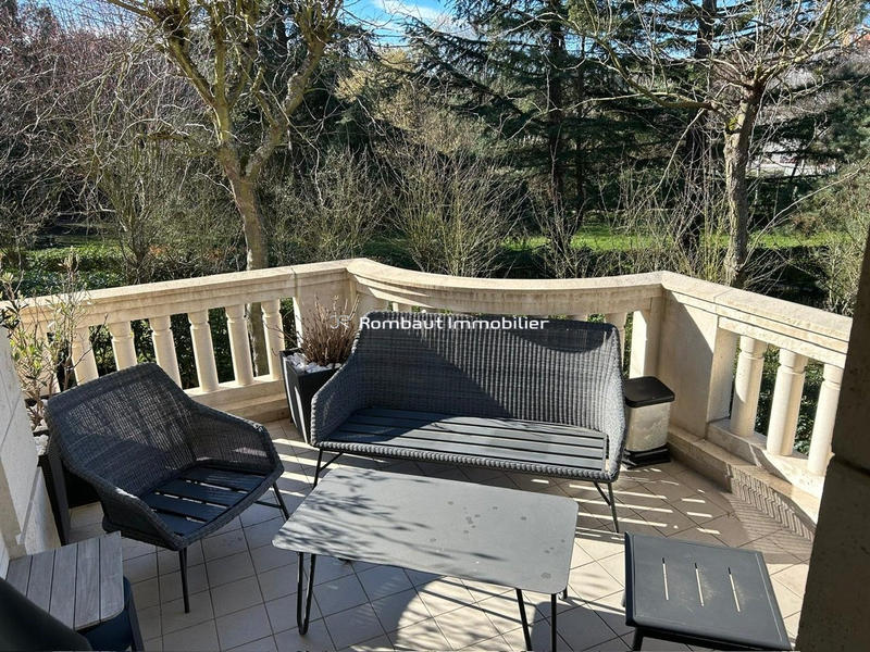 Appartement - 96 m² - 4 pièces