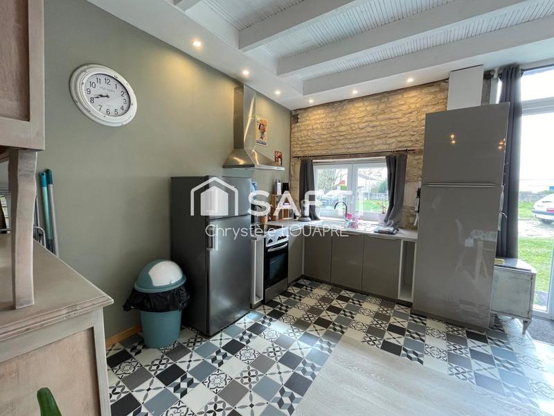 Maison - 244 m² - 7 pièces