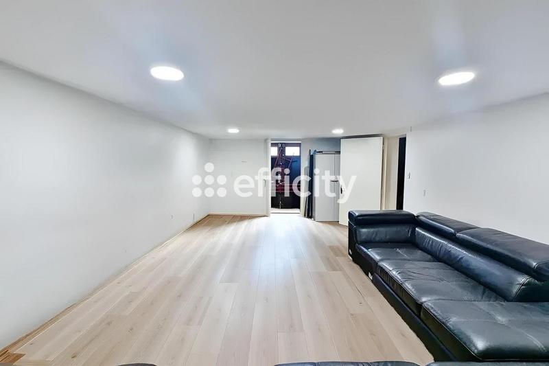 Maison - 142 m² - 7 pièces