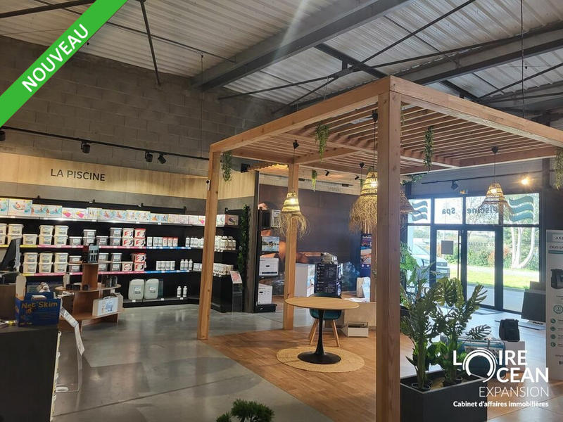 Local commercial - 200 m²