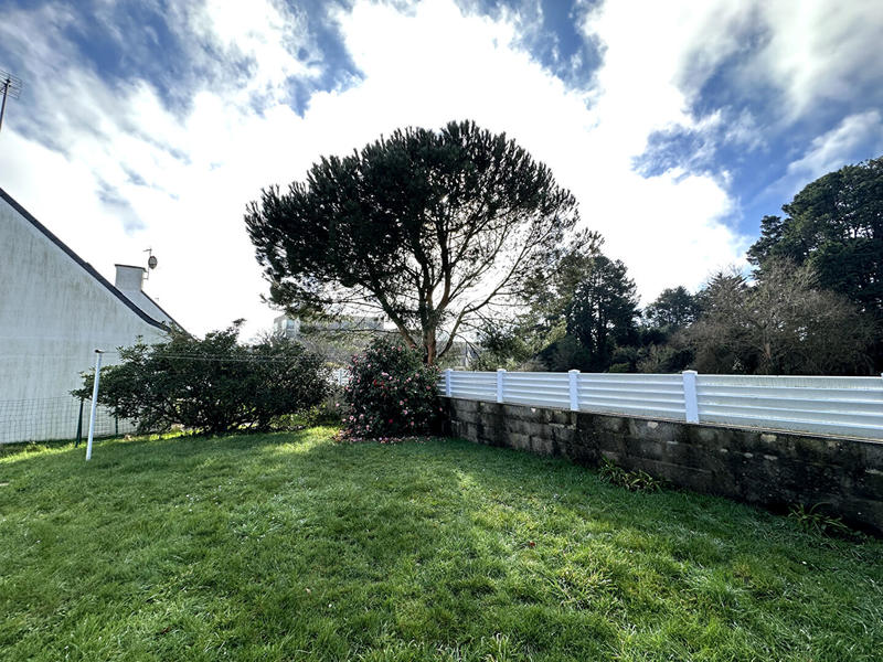 Maison - 92 m² - 6 pièces