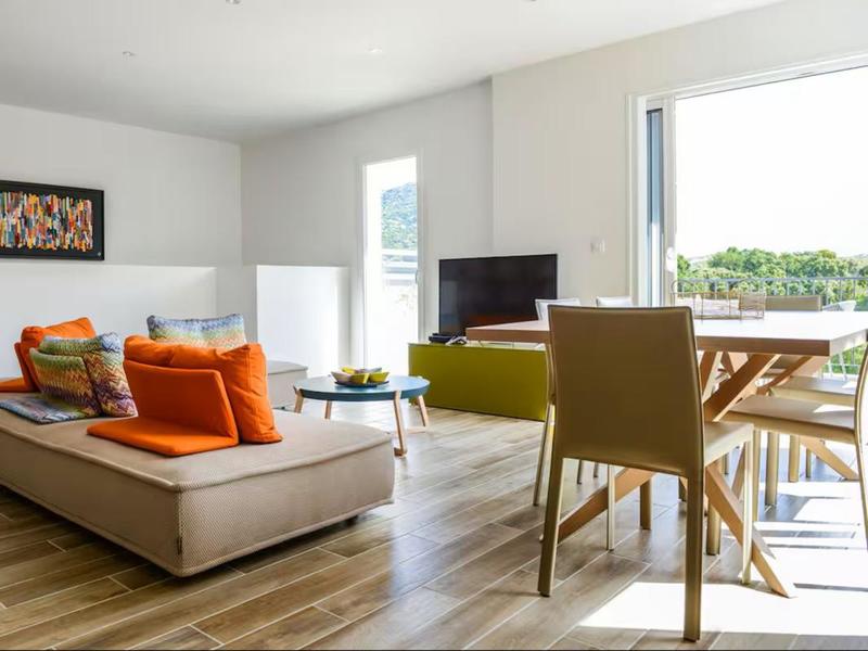 Pavillon - 125 m² - 5 pièces