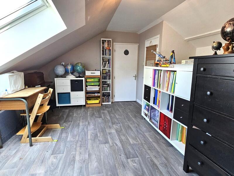 Maison - 136 m² - 6 pièces