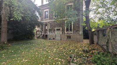 Maison bourgeoise - 133 m² - 7 pièces