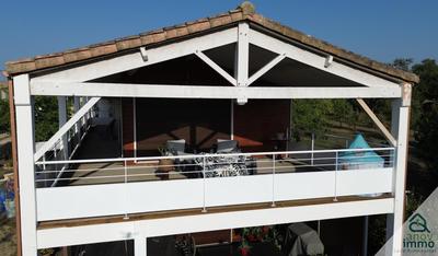 Maison de bois - 155 m² - 5 pièces