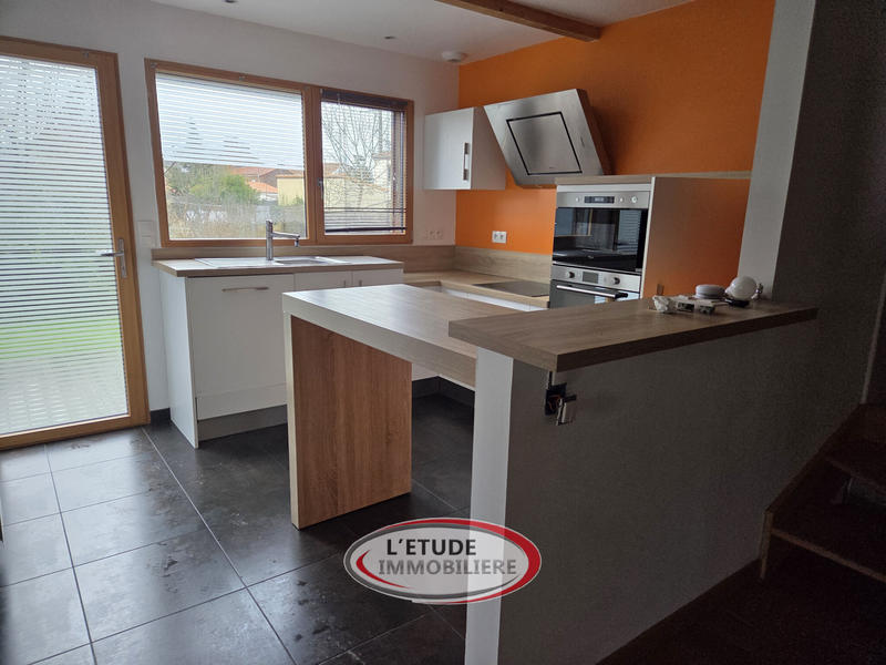 Maison - 103 m² - 5 pièces