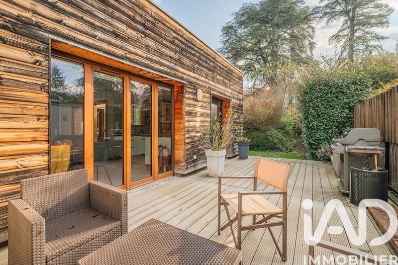 Maison - 99 m² - 4 pièces