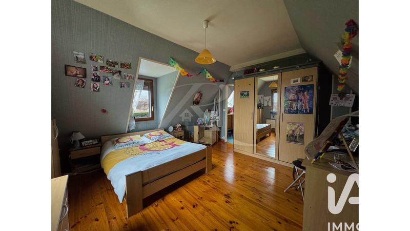 Maison - 141 m² - 6 pièces