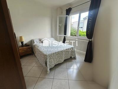 Maison - 170 m² - 8 pièces