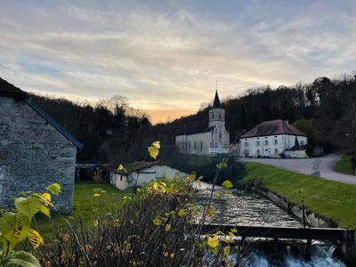 Maison - 359 m² - 4 pièces