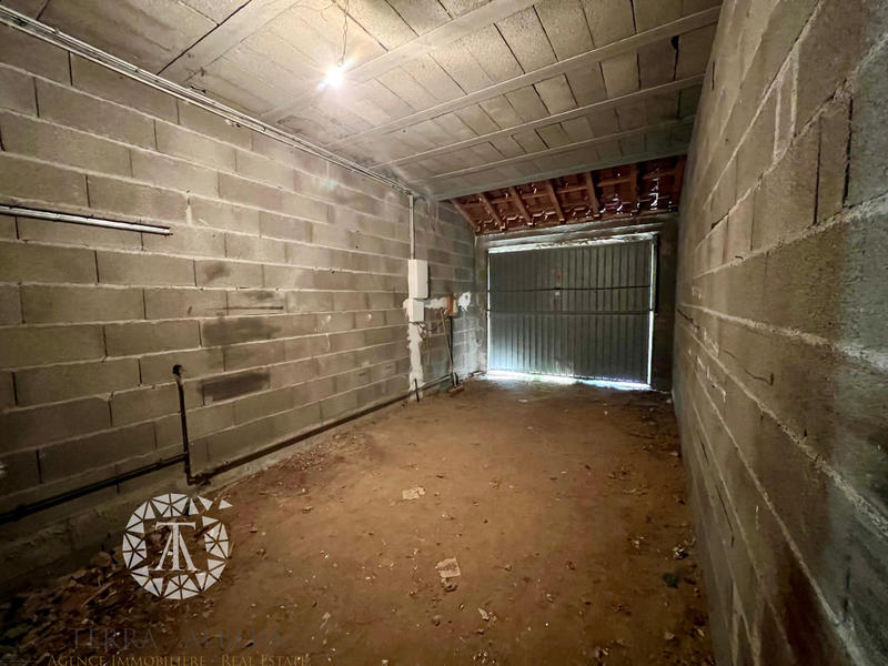 Villa - 100 m² - 5 pièces