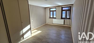 Maison - 143 m² - 9 pièces