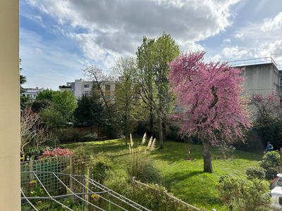 Appartement - 87 m² - 3 pièces