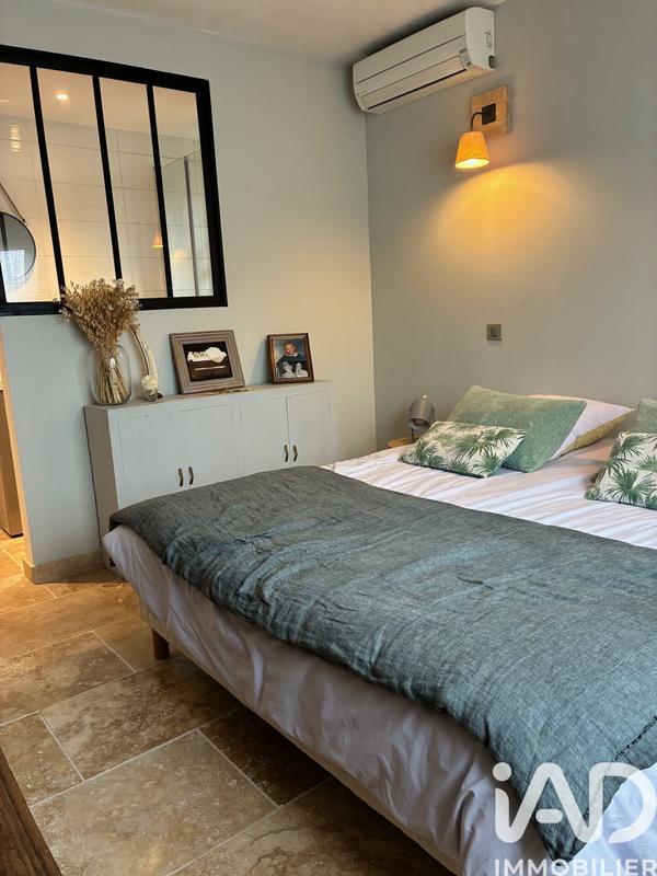 Maison - 177 m² - 8 pièces