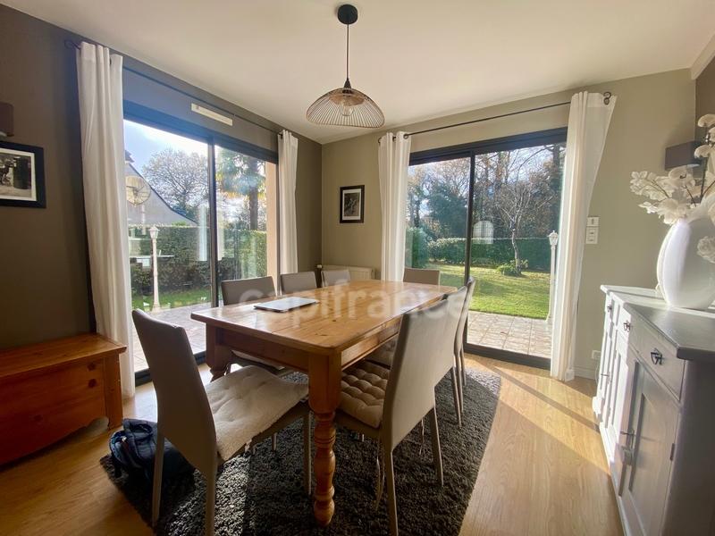 Maison - 123 m² - 5 pièces