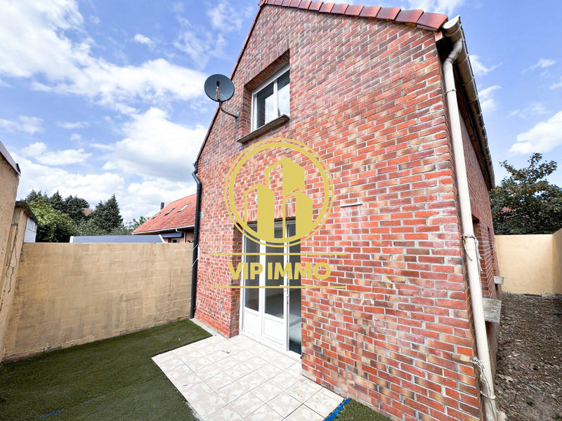 Maison - 83 m² - 4 pièces