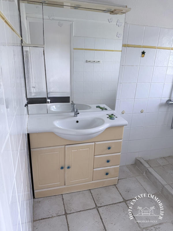 Villa - 218 m² - 6 pièces