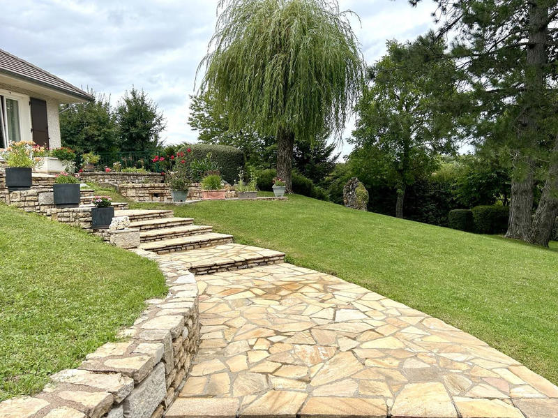 Maison - 110 m² - 6 pièces