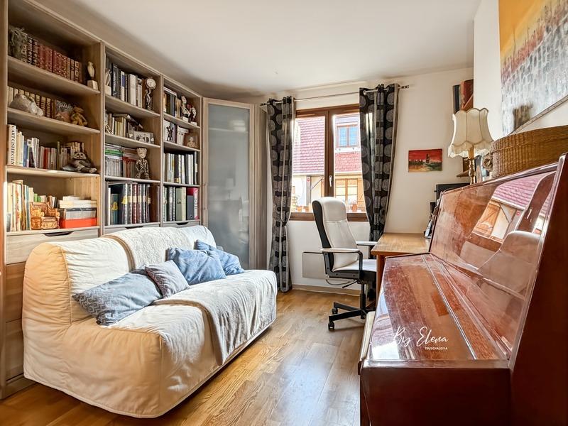 Maison - 121 m² - 6 pièces