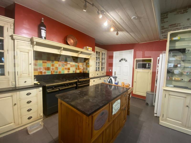 Maison de village - 250 m² - 5 pièces