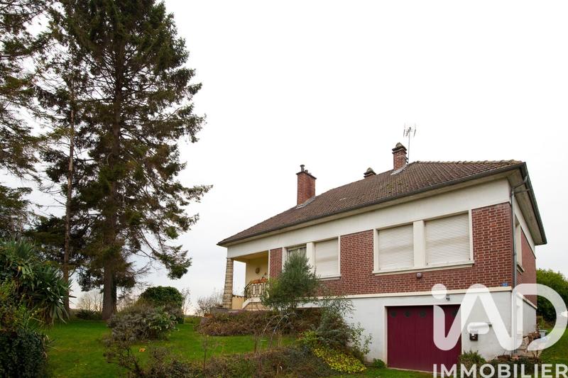 Maison - 96 m² - 5 pièces