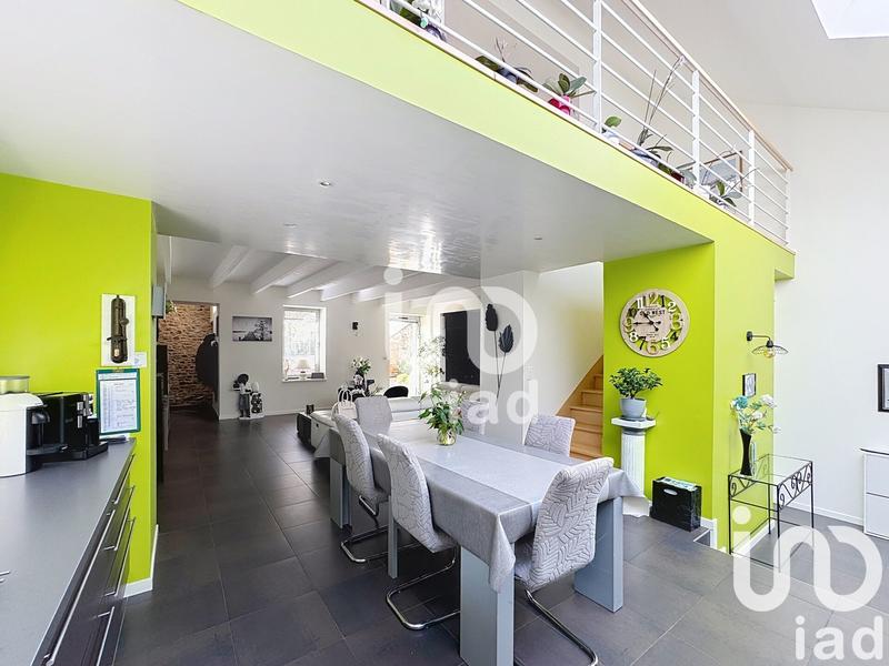 Maison - 179 m² - 4 pièces