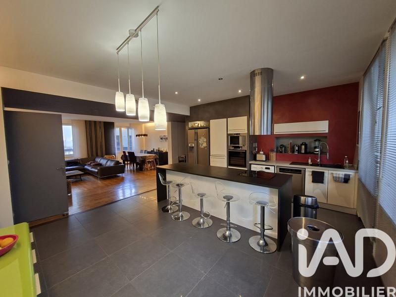 Appartement - 138 m² - 6 pièces