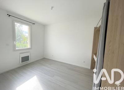 Maison - 82 m² - 4 pièces