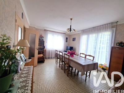 Maison - 107 m² - 5 pièces