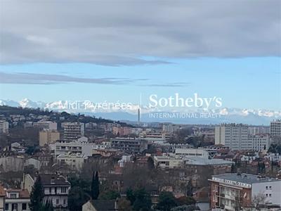 Appartement - 85 m² - 4 pièces