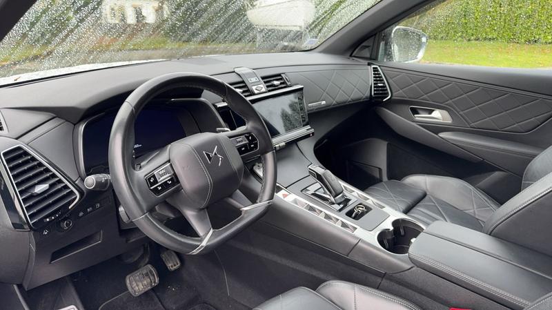 Ds Ds 7 Crossback E-tense 1.6 Thp 300 Hybrid Eat8 Rivoli