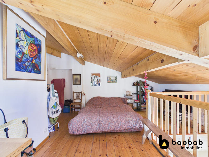 Appartement - 136 m² - 5 pièces