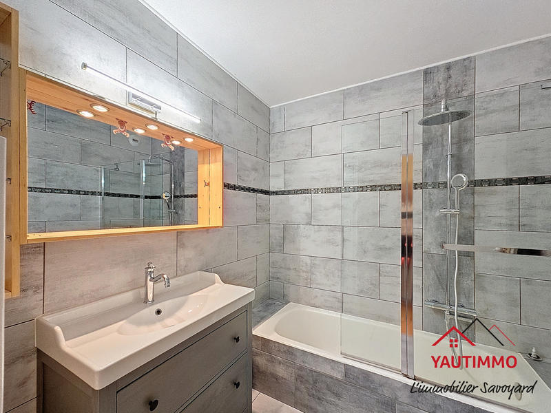 Appartement - 78 m² - 3 pièces