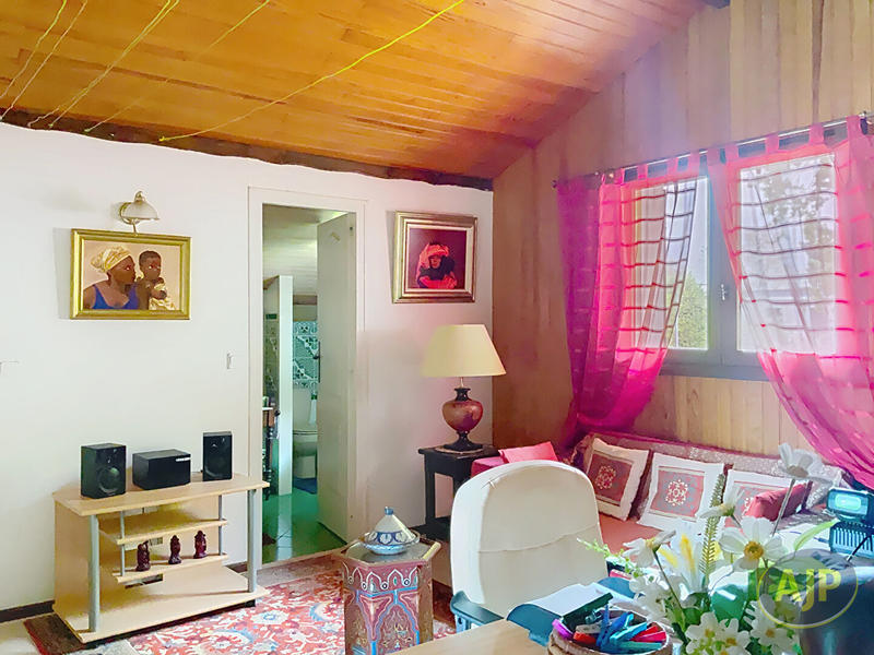 Maison - 174 m² - 7 pièces