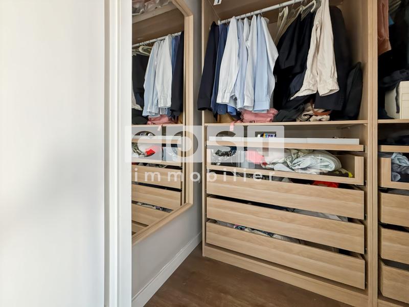 Appartement - 81 m² - 4 pièces