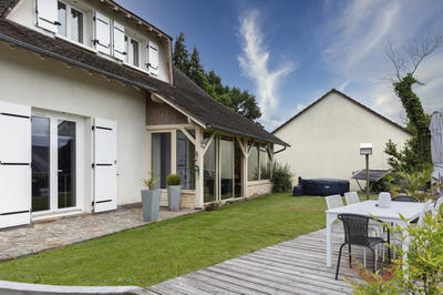 Maison - 175 m² - 8 pièces