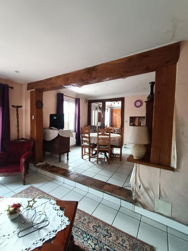 Maison traditionnelle - 80 m² - 5 pièces
