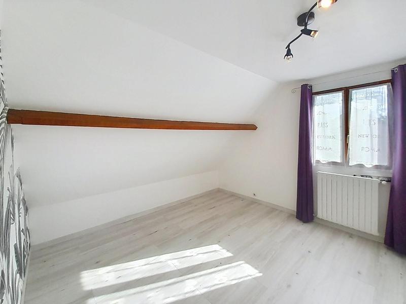 Maison - 151 m² - 7 pièces