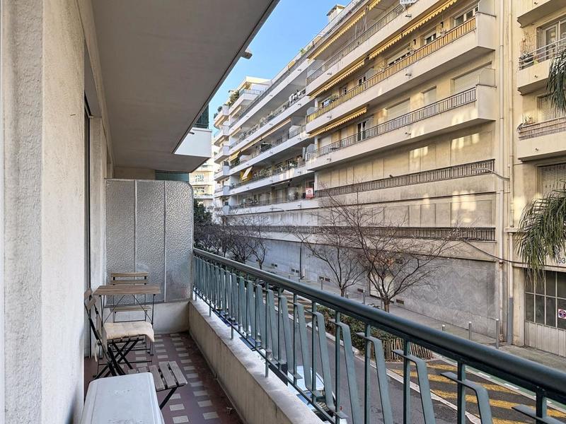 Appartement - 77 m² - 3 pièces