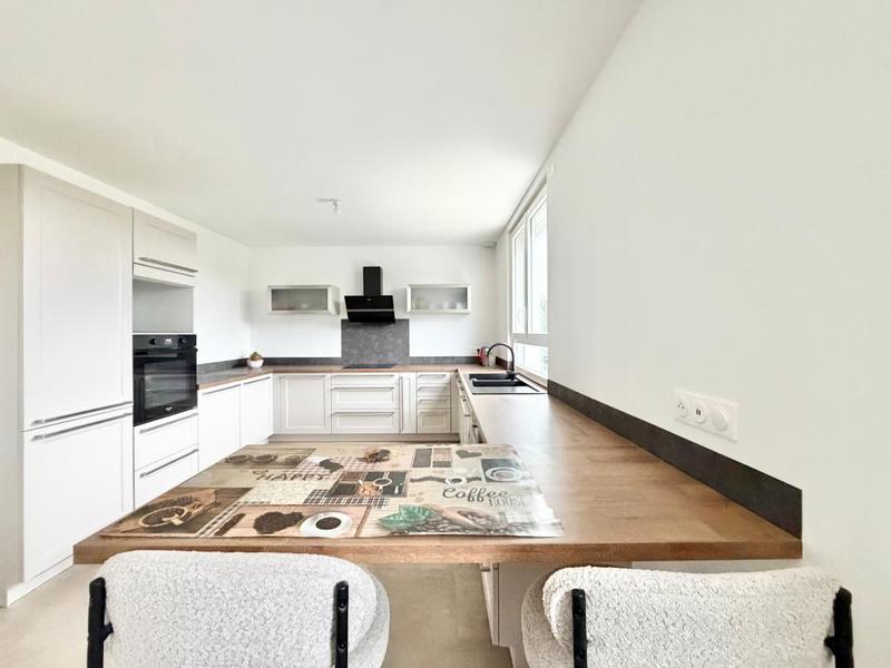 Maison - 164 m² - 6 pièces