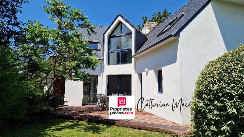 Maison - 170 m² - 8 pièces