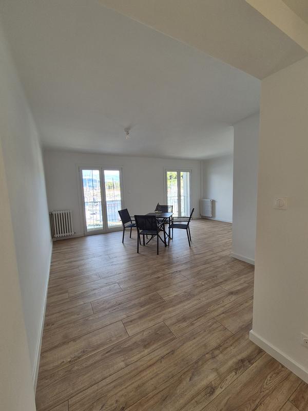 Appartement - 70 m² - 3 pièces