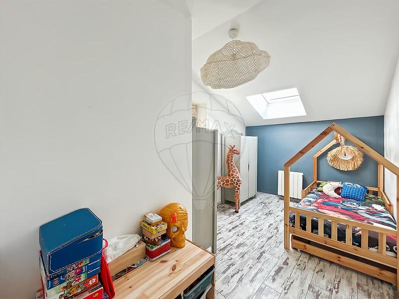 Maison de ville - 87 m² - 4 pièces