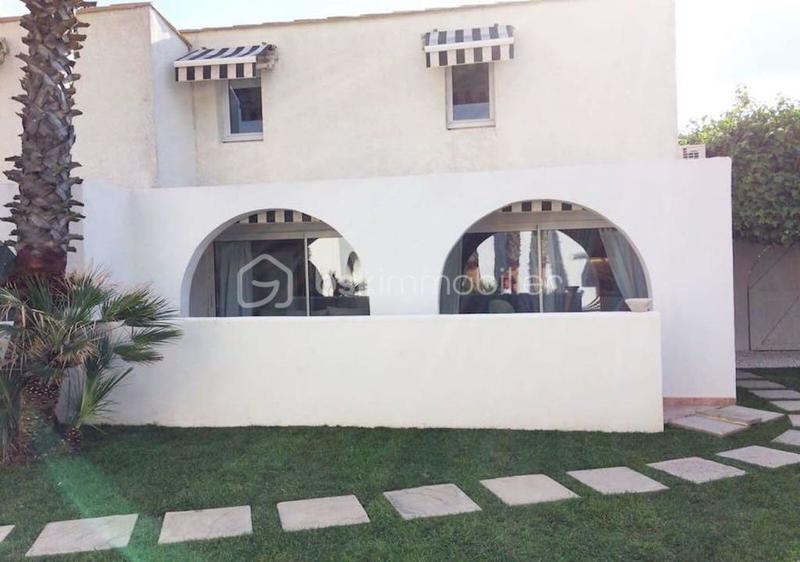 Propriété - 140 m² - 6 pièces